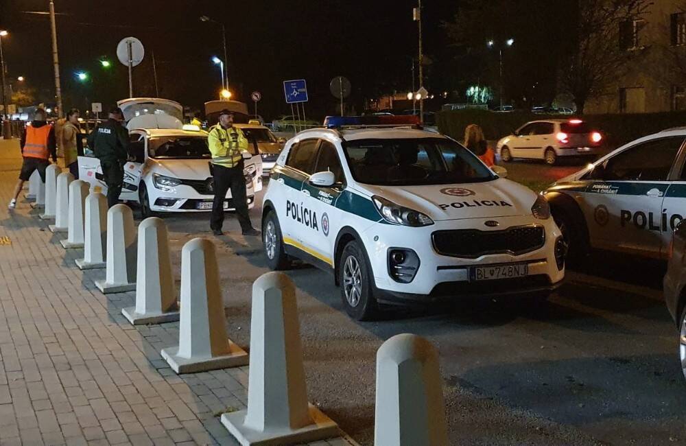 FOTO: Jazdia vodiči taxíkov zodpovedne? Policajná akcia odhalila niekoľko prípadov pochybenia