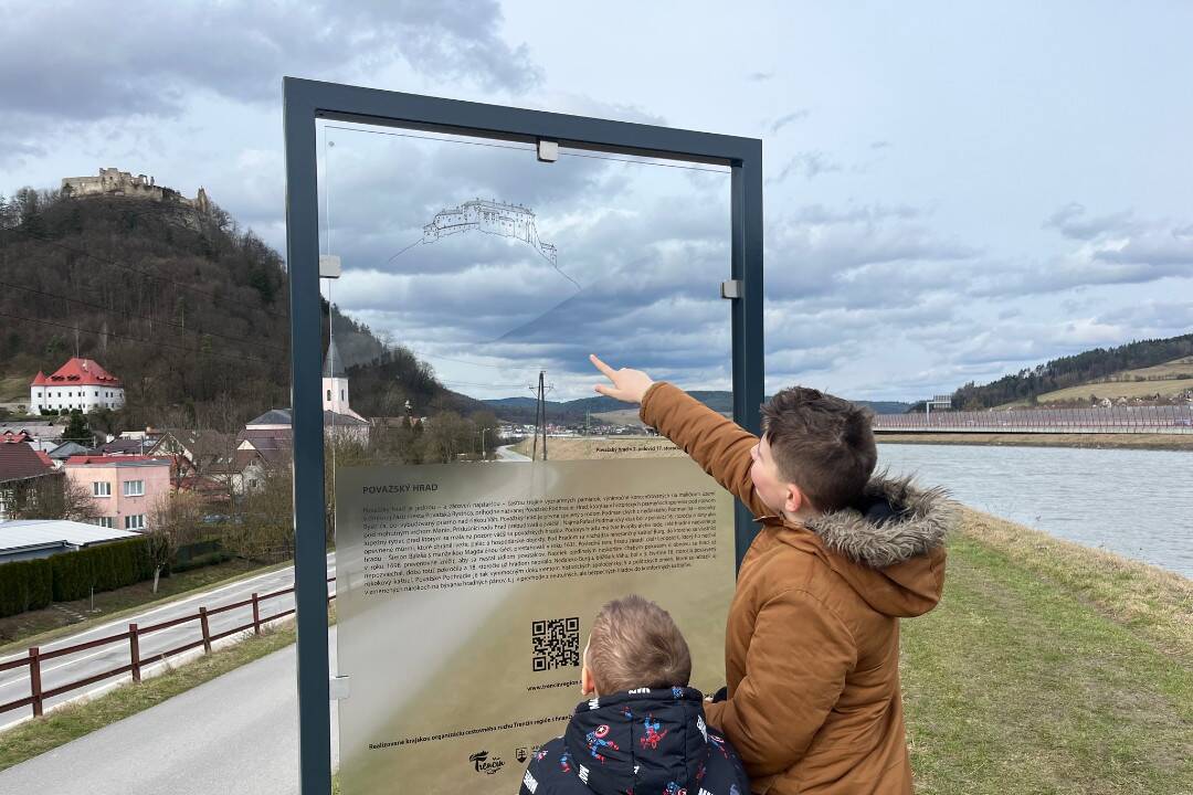 FOTO: Považský hrad ako ste ho ešte nevideli. Slovenský unikát oživuje staré pamiatky