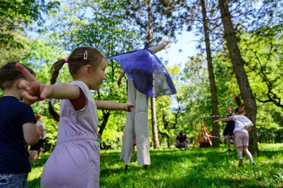 Foto: Pred nami je opäť horúci víkend, kde sa schladiť v Trenčíne? Mesto ponúka tieto možnosti