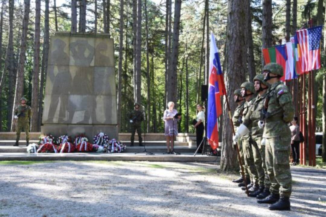 Foto: 80. výročie SNP si Trenčania pripomenú 5. septembra pri pamätníku na Brezine 