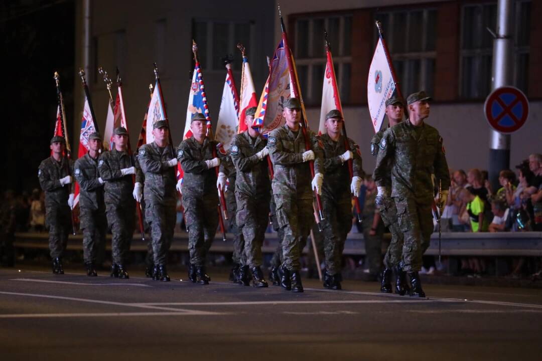 Foto: Ak cestujete na oslavy SNP, prinášame vám prehľad. Ako sa dostať na podujatie bez problémov a na čo nezabudnúť?