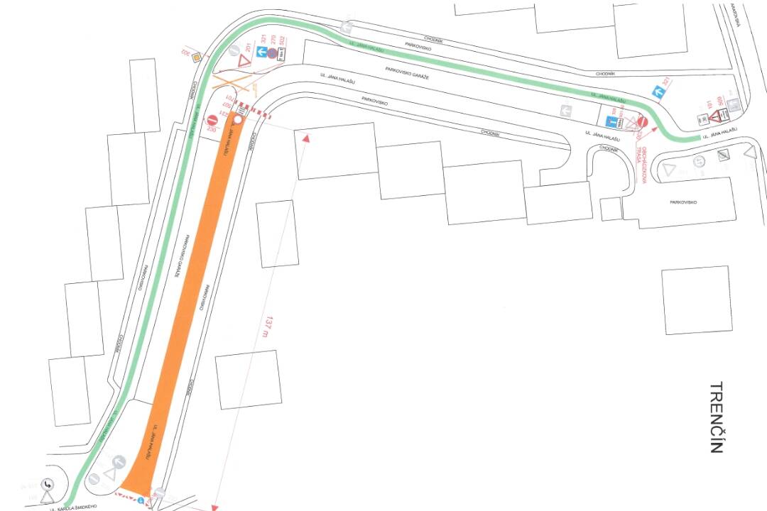 Foto: Pozor, dnes uzatvoria ulicu Jána Halašu na sídlisku Juh v Trenčíne. Uzávierka potrvá približne mesiac