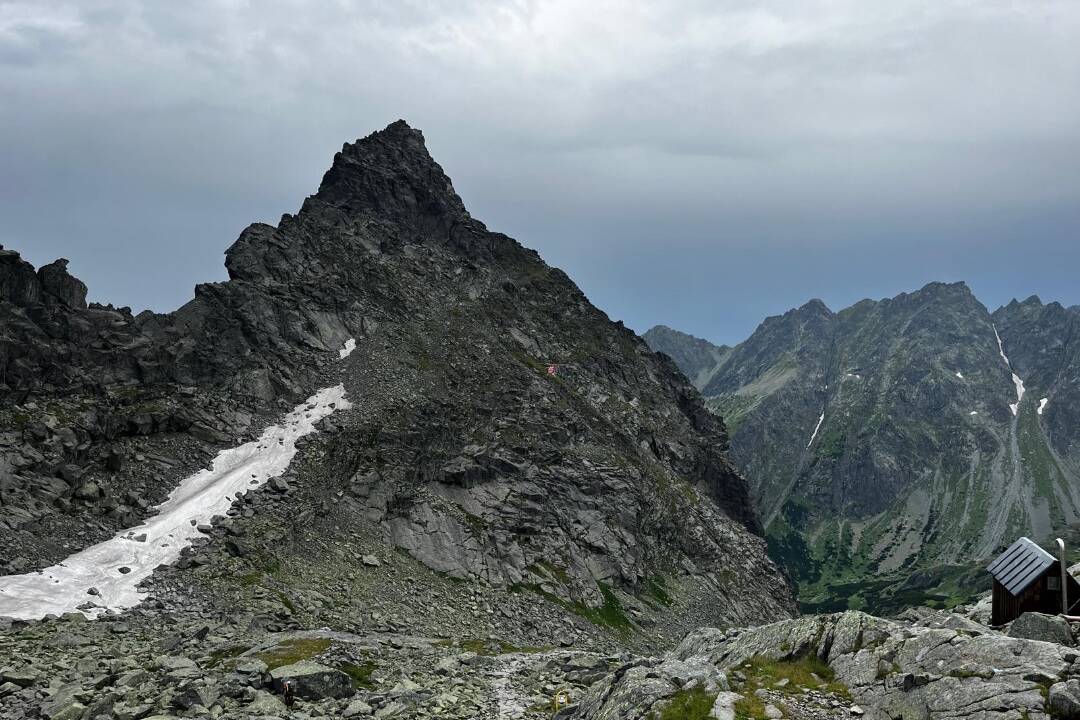 Foto: Vo Vysokých Tatrách začne od zajtra platiť zimná uzávera. Ktoré chodníky budú zatvorené?