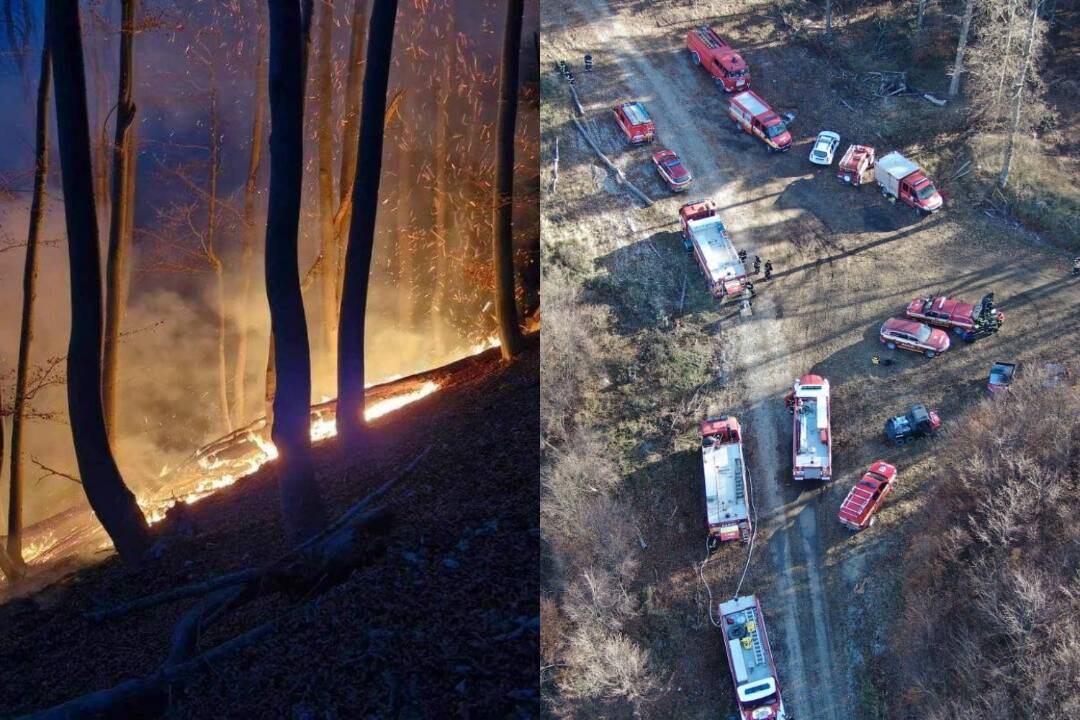 FOTO: Lesy vo Valaskej Belej sa podarilo uhasiť. Zasahovalo vyše 100 hasičov a vrtuľník