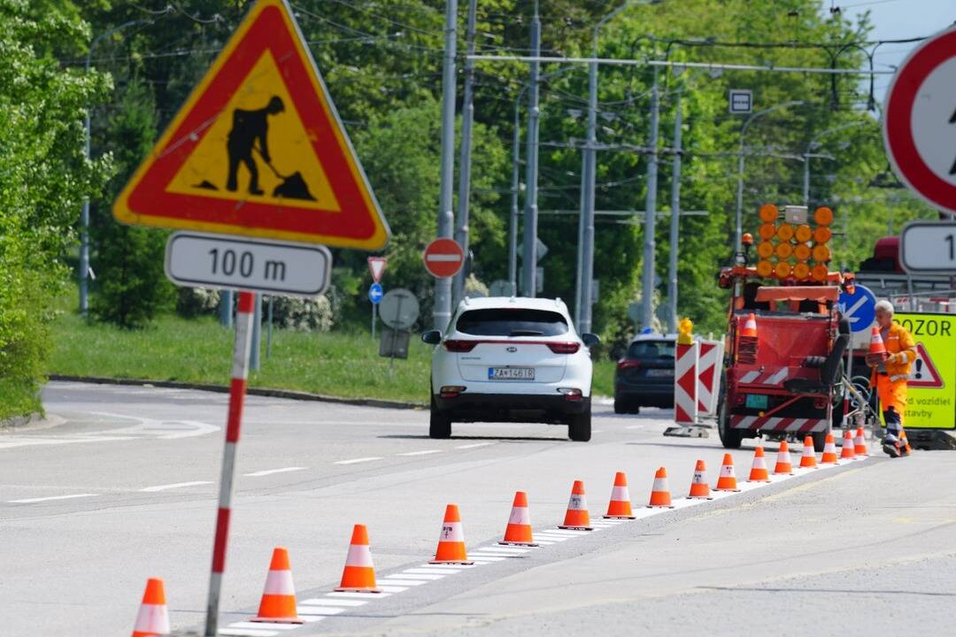 Foto: Trenčania pozor, pripravte sa na zmenu v doprave. Jedna ulica bude už dnes uzavretá