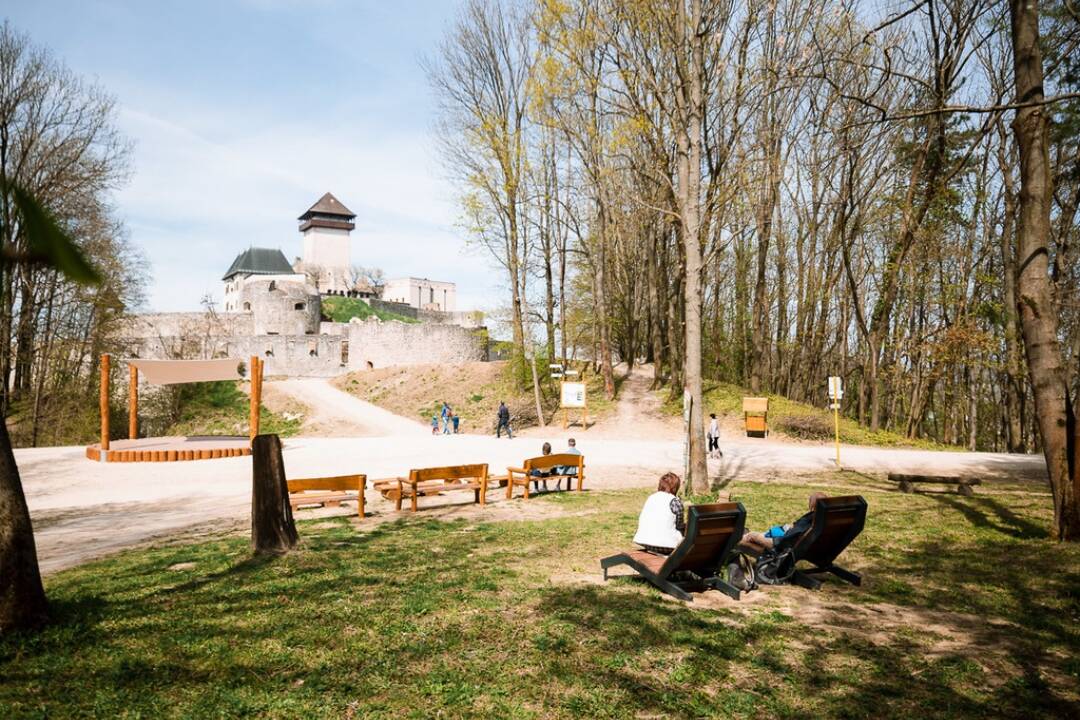 FOTO: Projekt obnovy južného opevnenia krajskej dominanty získal významné ocenenie