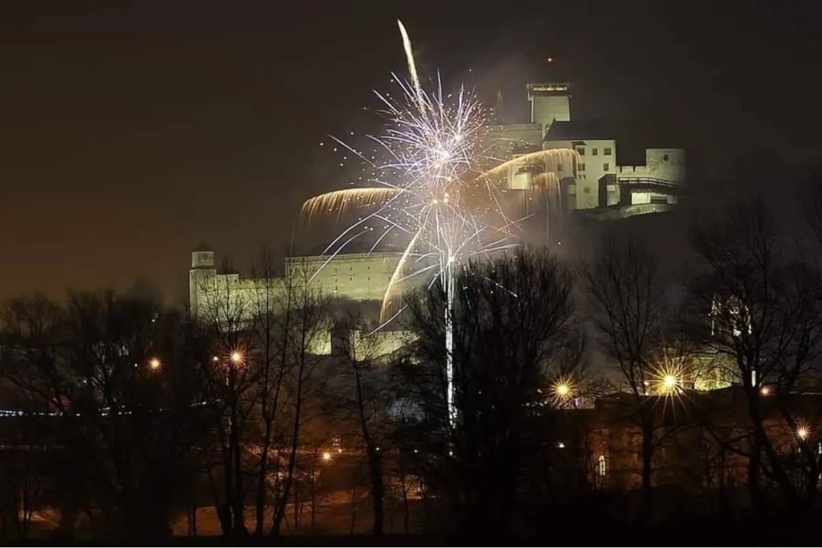 Foto: Námestia ovládne tanečná nálada. Pozrite sa, aký bude Silvester v mestách Trenčianskeho kraja