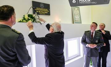 FOTO: Policajti Trenčianskeho kraja si uctili pamiatku zosnulého kolegu Marcela Skybu