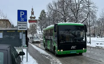 MHD v Handlovej bude jazdiť aj v roku 2025, no nie počas sviatkov a dní pracovného pokoja. Chystajú aj elektrobusy