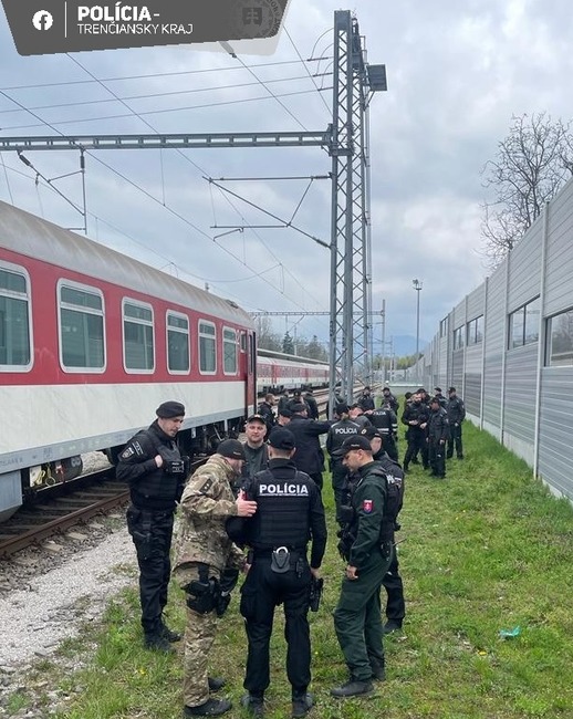 FOTO: Služobná príprava železničnej polície, foto 9