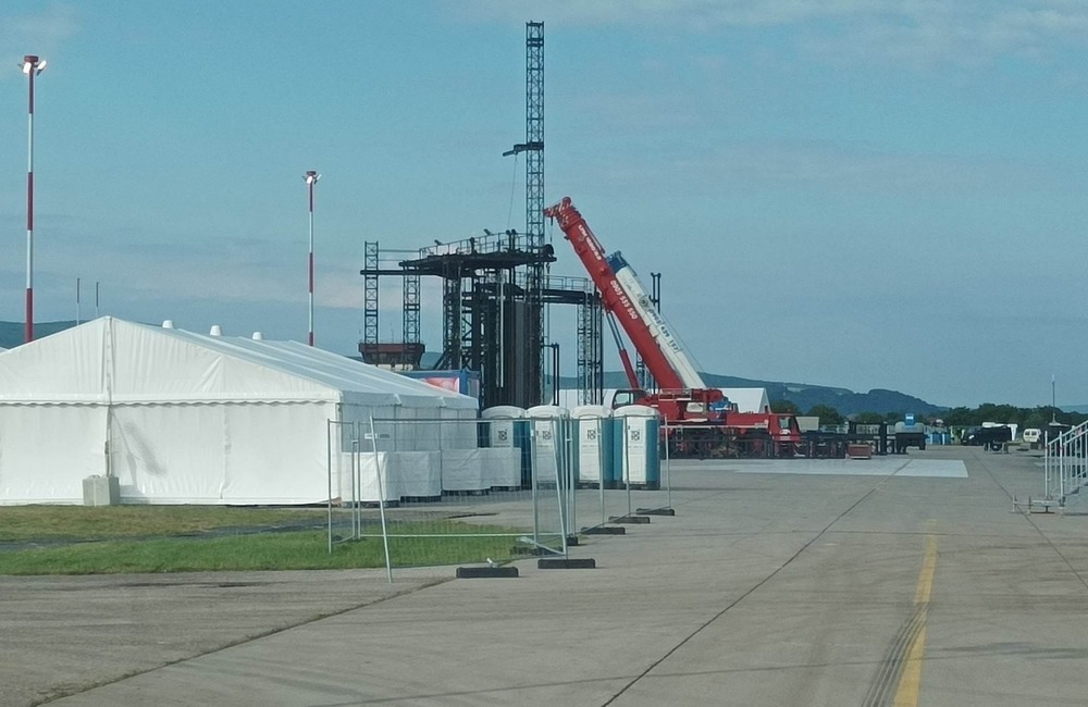 FOTO: Prípravy na najväčší koncert v histórii Slovenska finišujú, pódium pre Rammstein je pripravené, foto 18