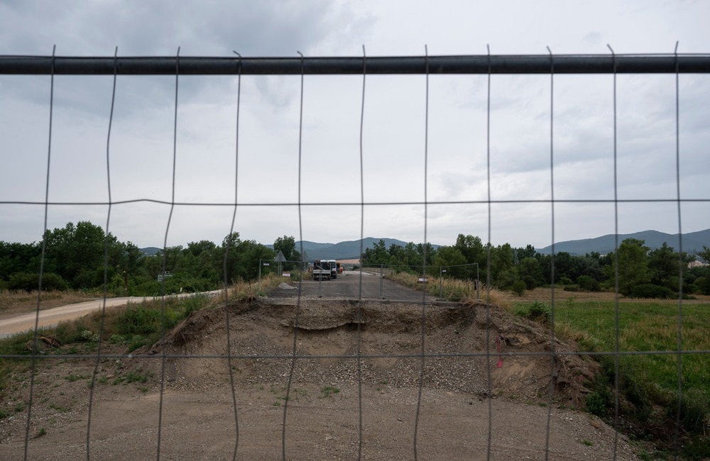 FOTO: Práce na trenčianskej „panelke“ sa predĺžia o 1 rok, foto 6