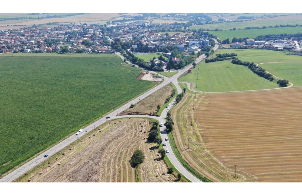 FOTO: Prví návštevníci prichádzajú na Grape, dopravná situácia v Trenčíne je zatiaľ plynulá, foto 6