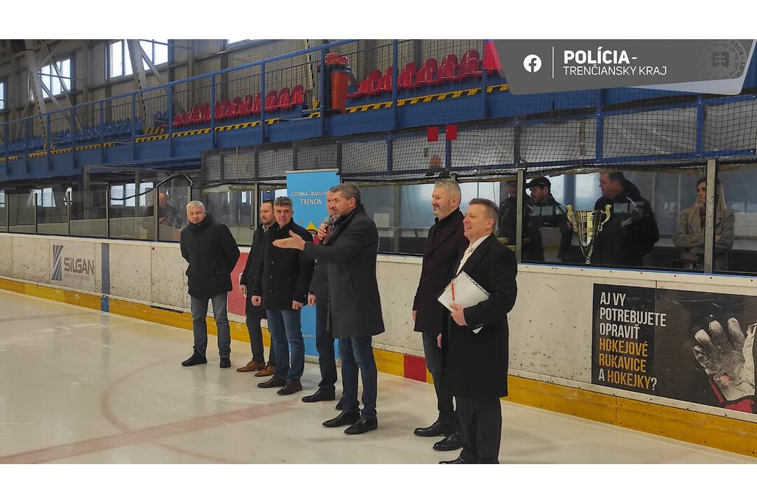 FOTO: Policajný turnaj IPA Ice Hockey Cup pozná svojho víťaza, foto 7