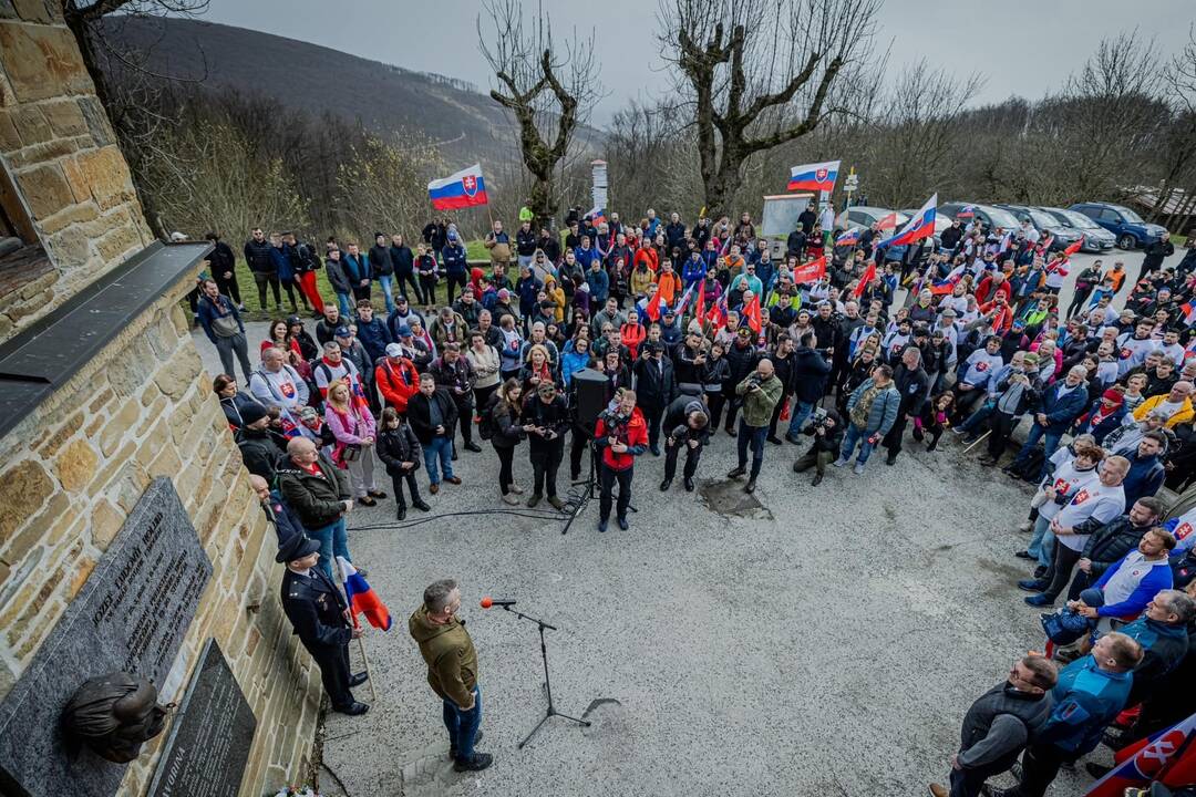 FOTO: Prezidentská kampaň pokračuje aj cez Veľkú noc, foto 9