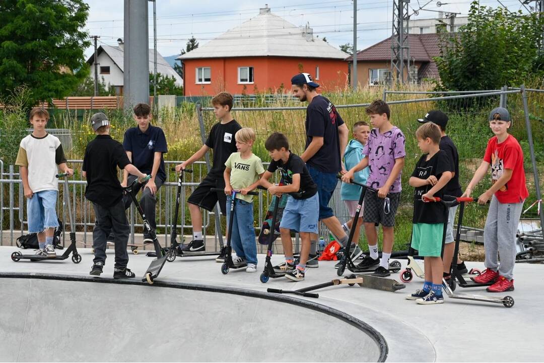 FOTO: Symbolické otvorenie prvej etapy dubnického skateparku, foto 1