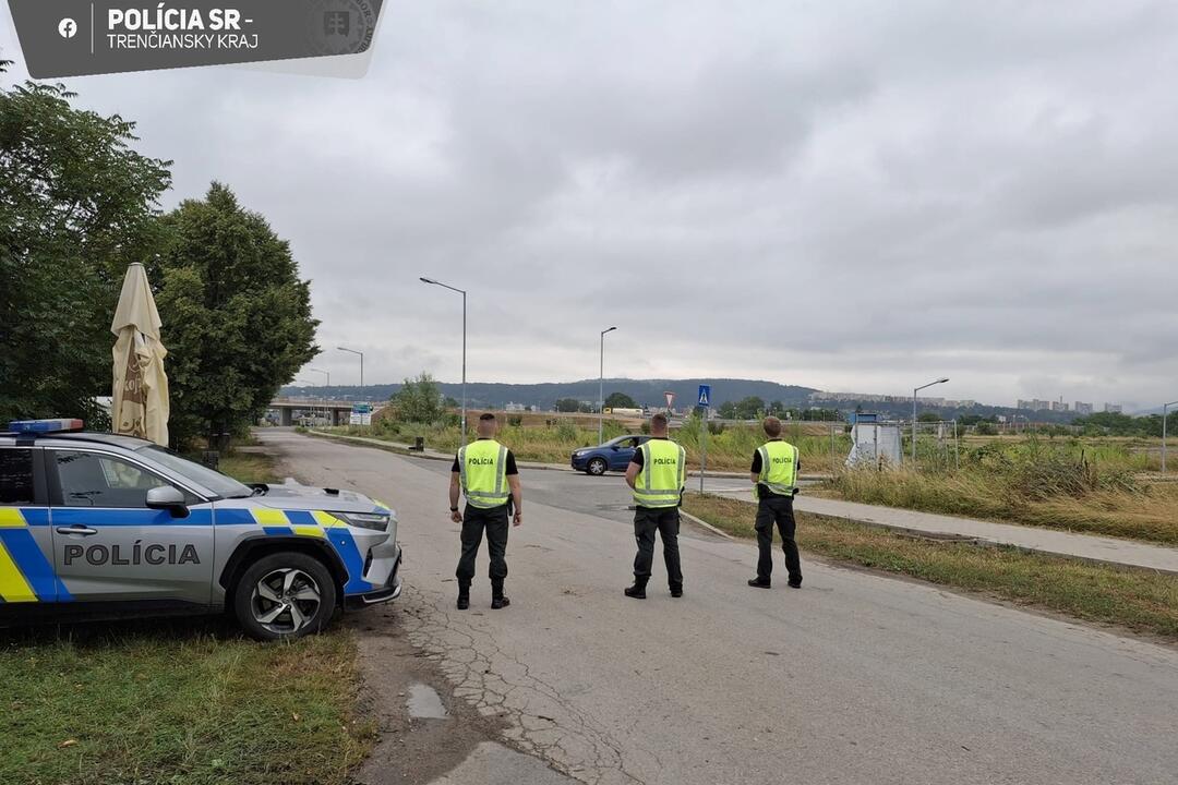 FOTO: Búrka odfúkla na Pohode stan, festival zrušili, foto 7