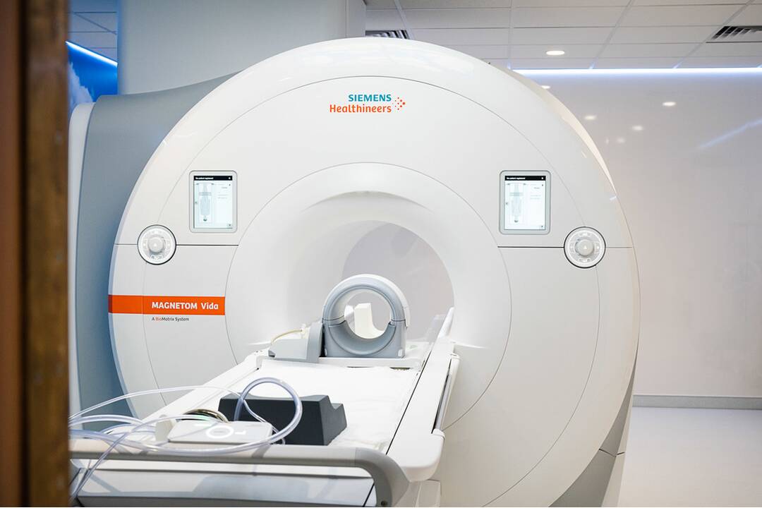 FOTO: Moderné Centrum diagnostiky spúšťa magnetickú rezonanciu, foto 8