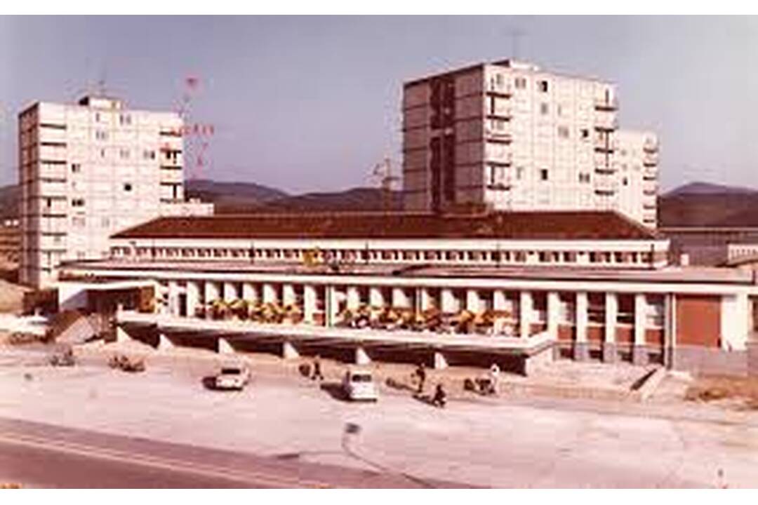 FOTO: Obyvatelia hádali ktorý podnik sa nachádza na historickej fotografií , foto 5