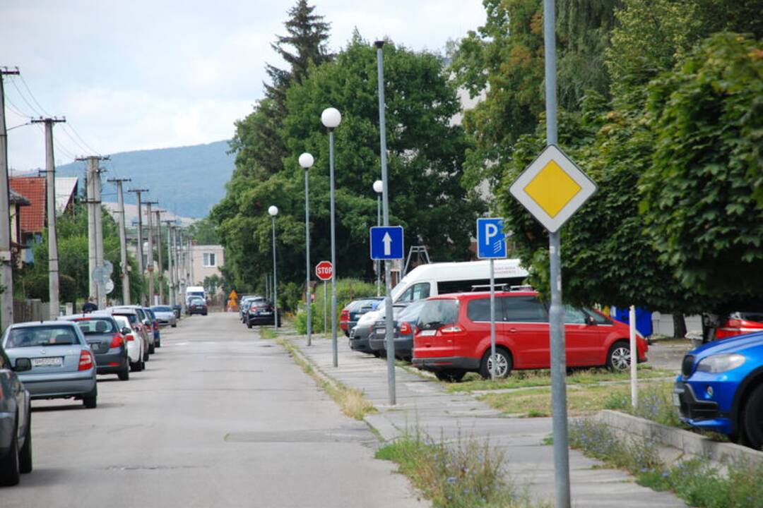 FOTO: Trenčín bude svietiť LED svetlom, radnica počíta s úsporou minimálne 60%, foto 1