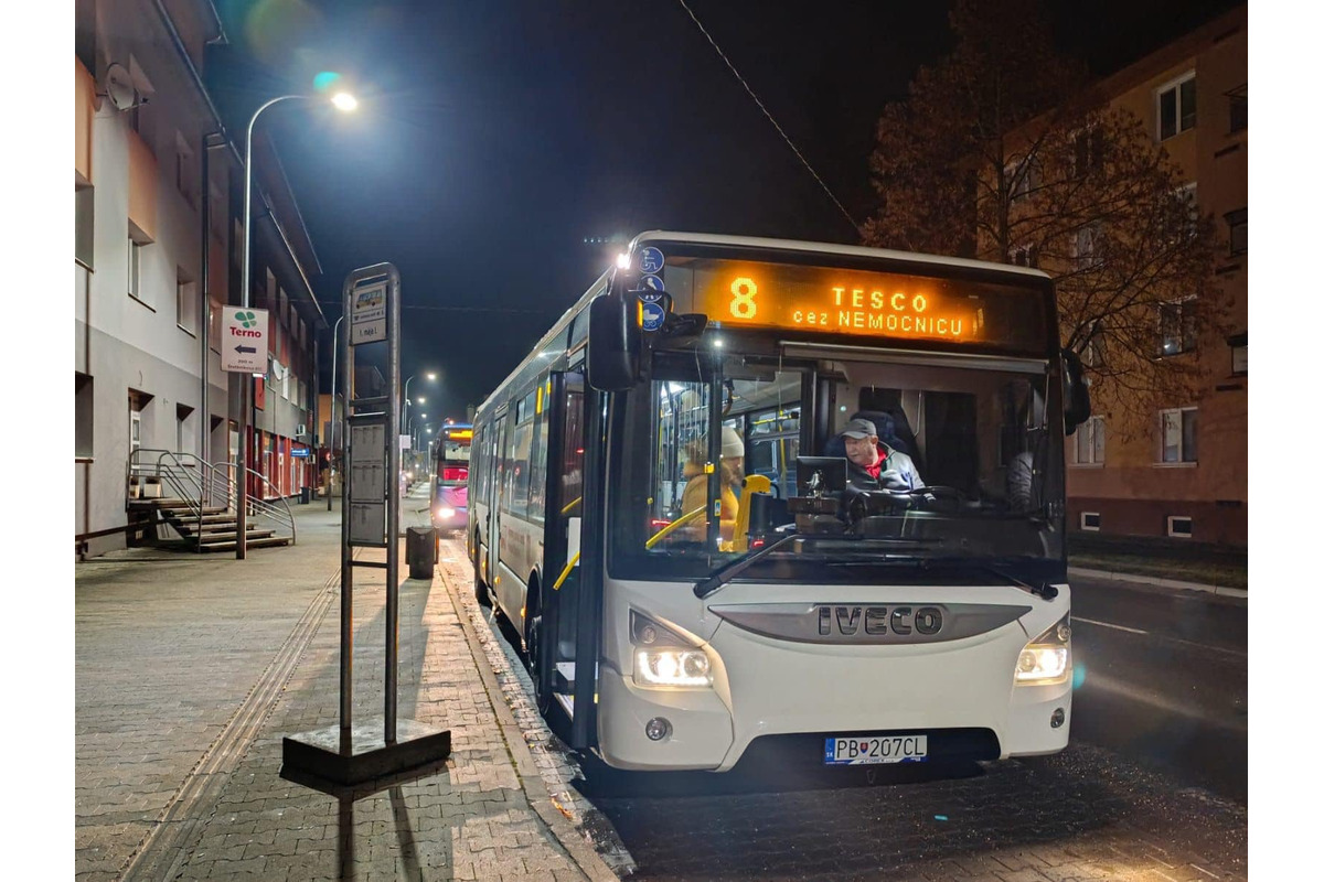 FOTO: Prvá jazda na novej trase medzi Považskou Bystricou s Púchovom, foto 1