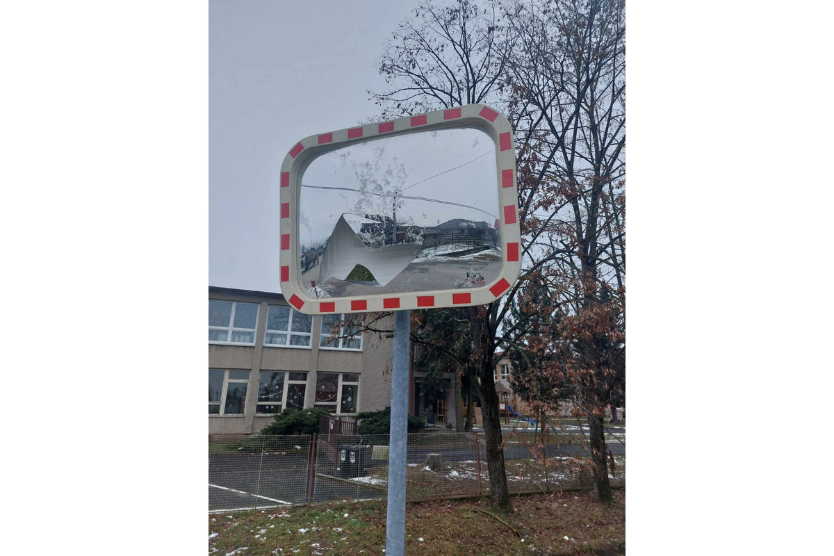 FOTO: Vandalizmus v Ladcoch, foto 1