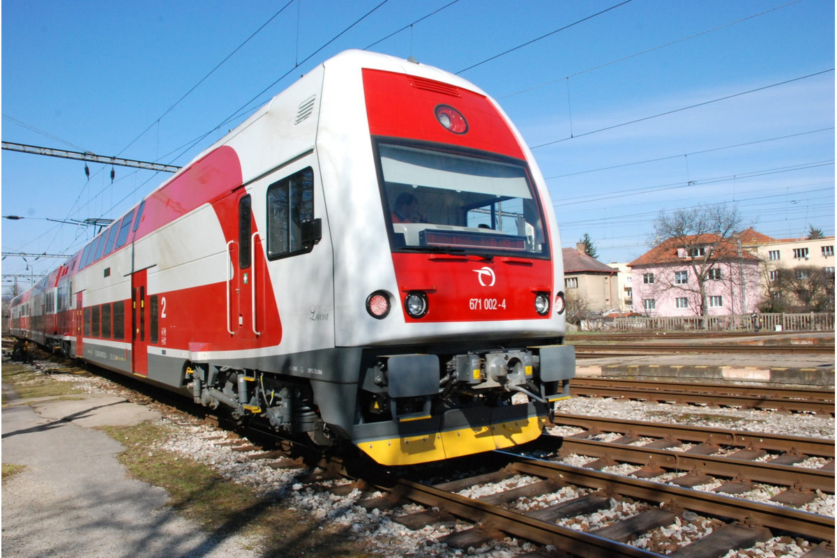 FOTO: Mesto Trenčín vstúpilo so Žilinským krajom do integrovanej dopravy , foto 4