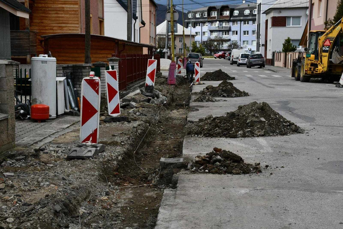 FOTO: Považskobystričania budú jazdiť po bezpečnejších cestách , foto 5