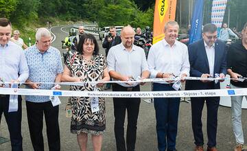 FOTO: Cesta, ktorá spája dva kraje a dva okresy je už otvorená